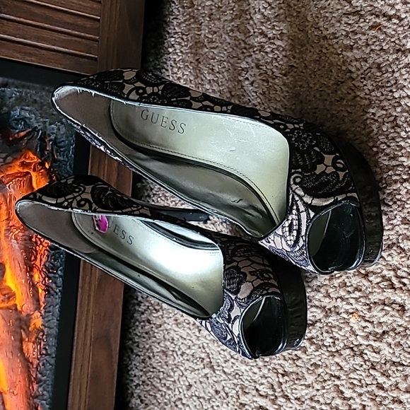 Guess Heels Guess heels Guess heels Guess heels Guess heels Guess heels 8.5m - Picture 9 of 15